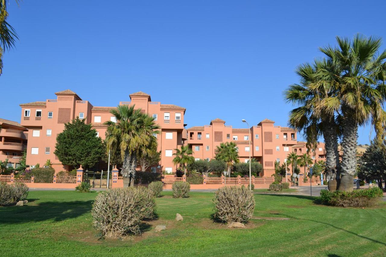 Apartementos Almerimar Golf Екстер'єр фото