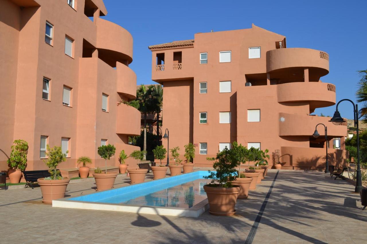 Apartementos Almerimar Golf Екстер'єр фото