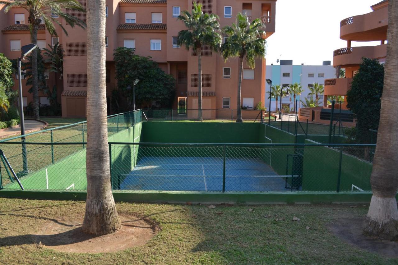 Apartementos Almerimar Golf Екстер'єр фото