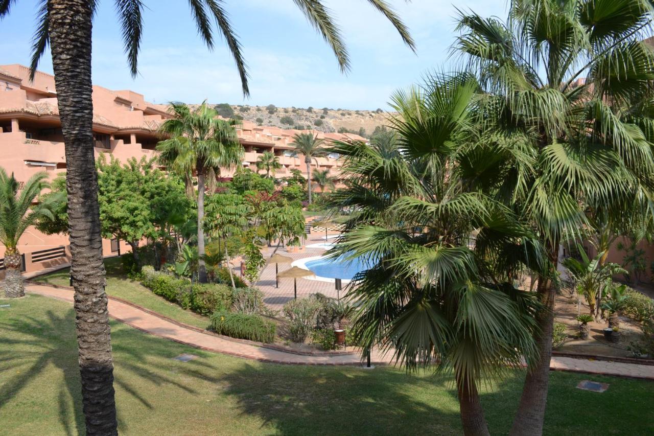Apartementos Almerimar Golf Екстер'єр фото
