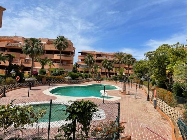 Apartementos Almerimar Golf Екстер'єр фото